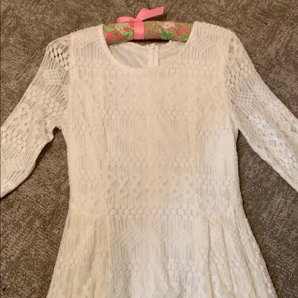 3/4 inch sleeve white lace dress - Picture 2 of 7